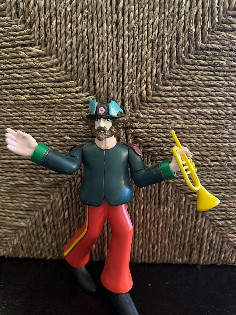 McFarlane Toys Yellow Submarine Ringo Starr Sgt. Pepper Beatles w/ Trumpet 2000